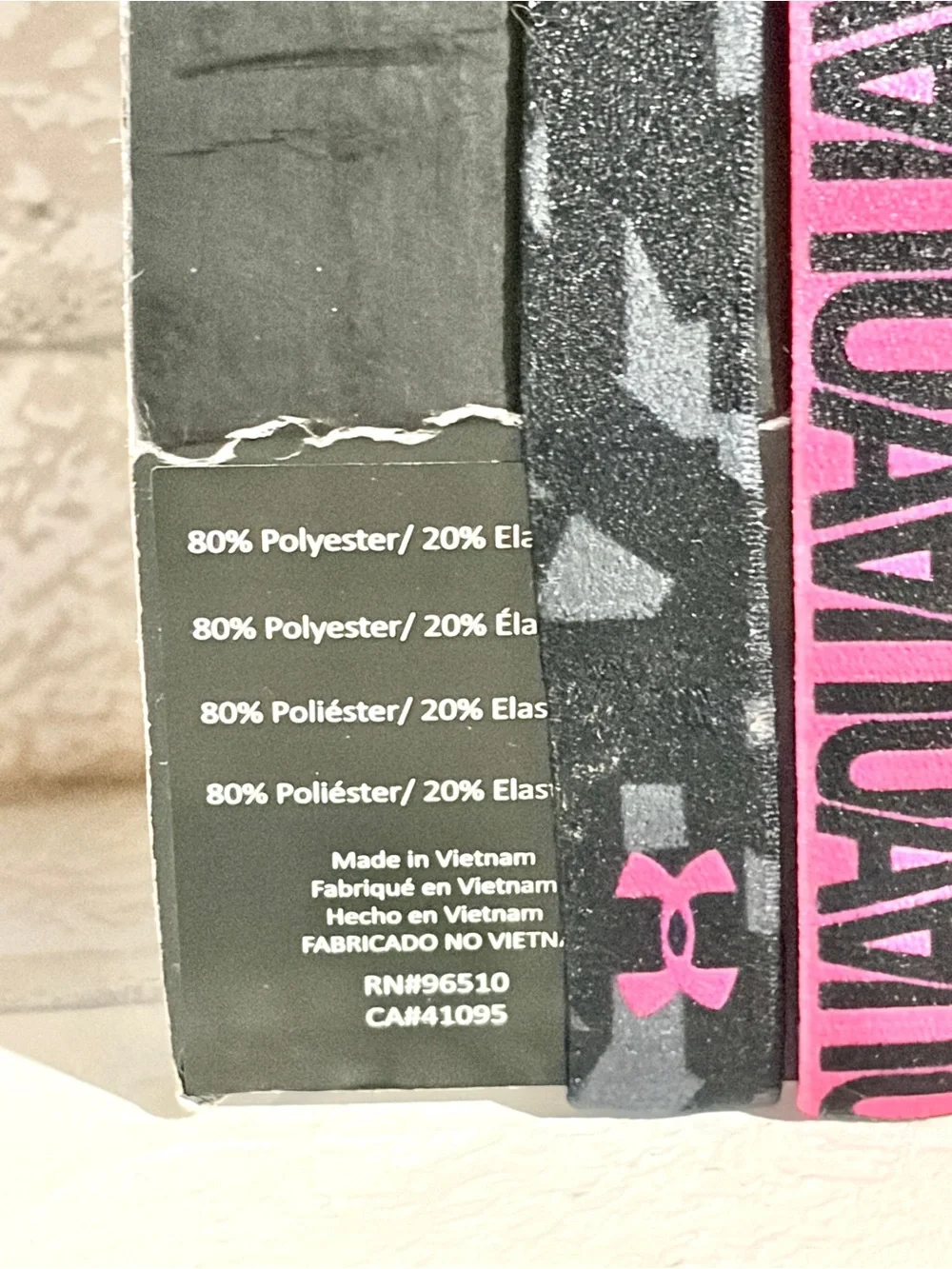 Under Armour Black, Gray Camo & Pink Athletic Headbands - Pack of 4 NEW